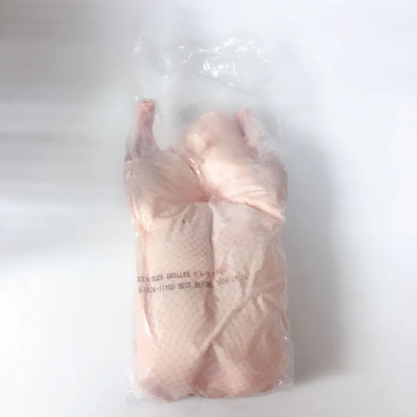 Thịt vịt(không chân không đầu không nội tạng) khoảng 1.7kg đông lạnh