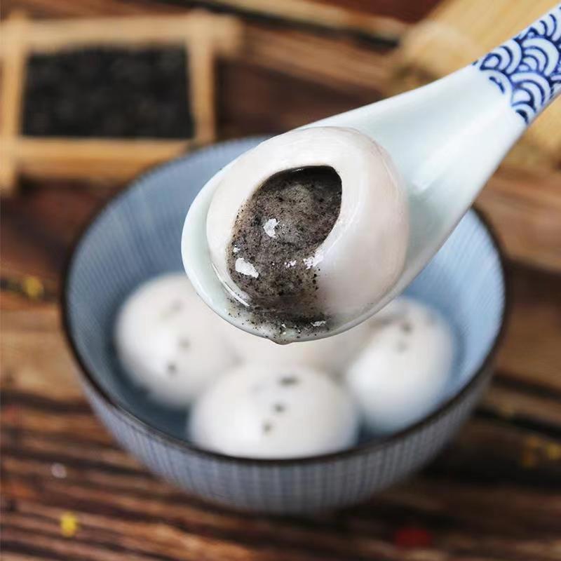 Bánh trôi hạt mè đen Sinian 400g đông lạnh 思念黒ごま湯円 400g