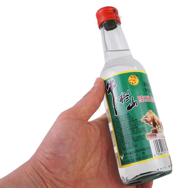 Rượu trắng Niulanshanchenniang (42%vol)265ml