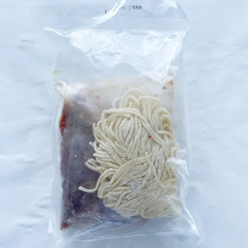 Mì bò tê cay LIANGGE(mì tròn)khoảng 560g đông lạnh