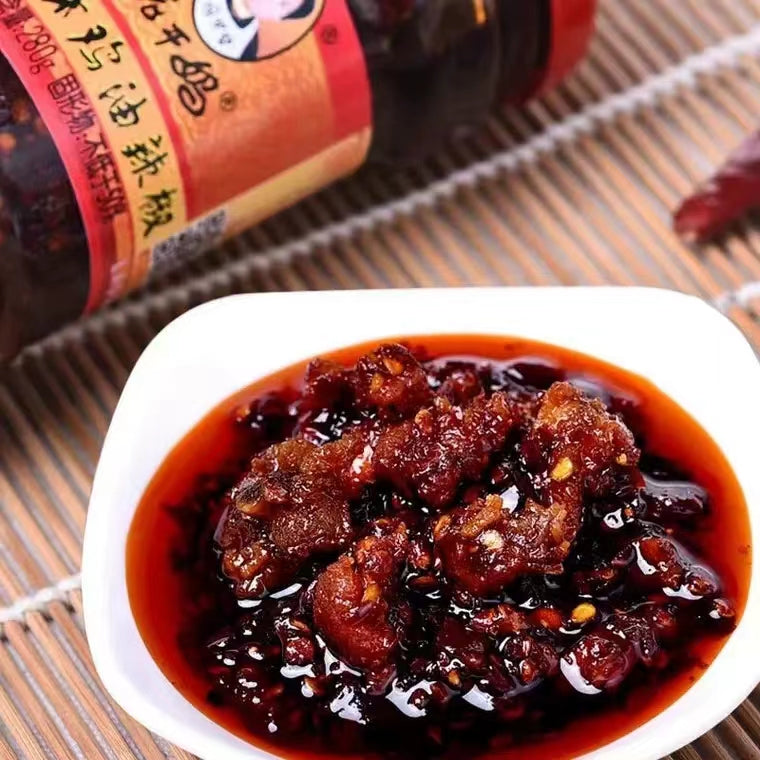 Ớt phong vị dầu gà Laoganma 280g
