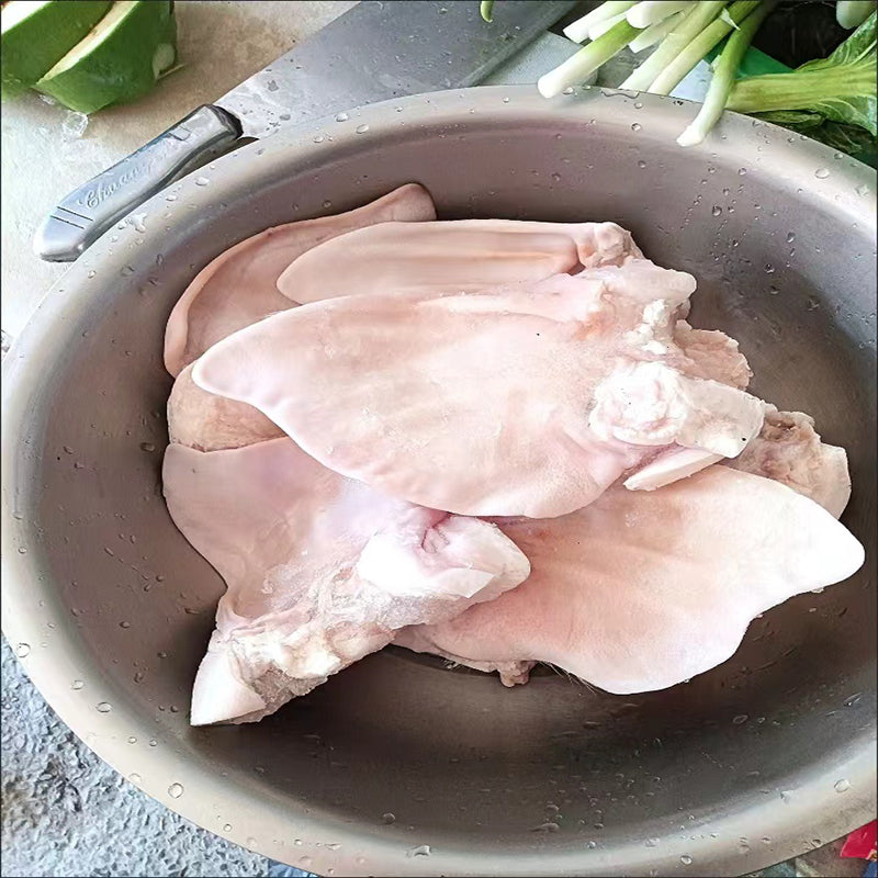 Tai lợn đông lạnh