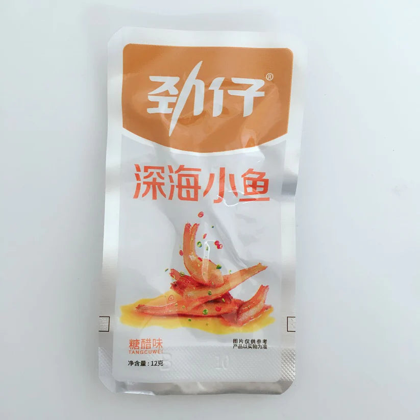 Cá nhỏ khô Jinzai （vị chua ngọt) Xuất xứ:Trung Quốc 12g (gói nhỏ)