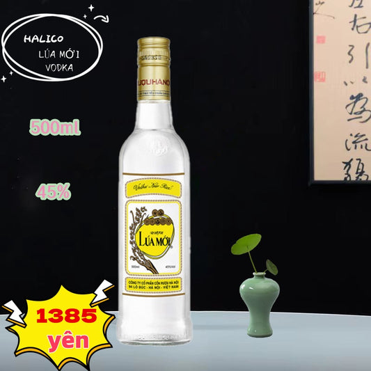 *RƯỢU  LÚA MỚI VODKA  45%  500ml ウオッカ ルアモイ