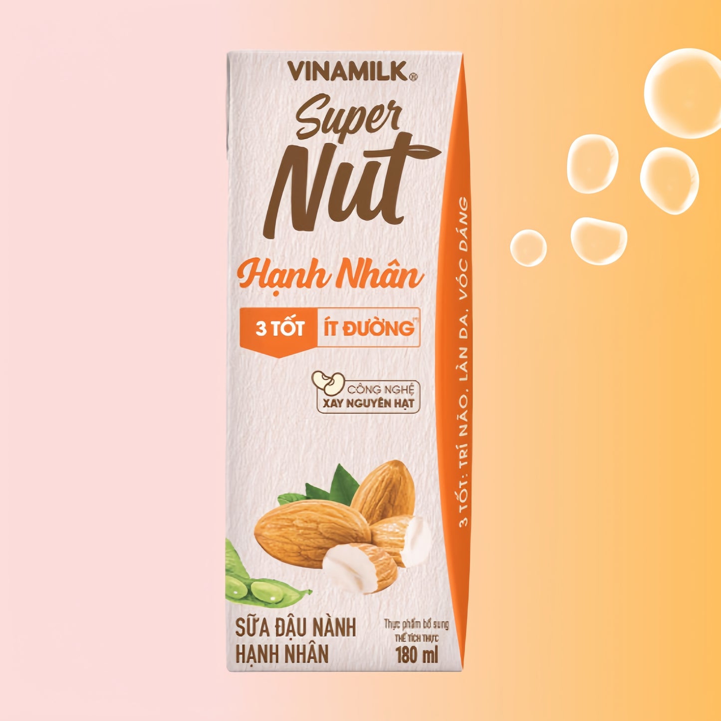 Sữa đậu nành Vinamilk  hạnh nhân xuất xứ:Việt Nam 180ml