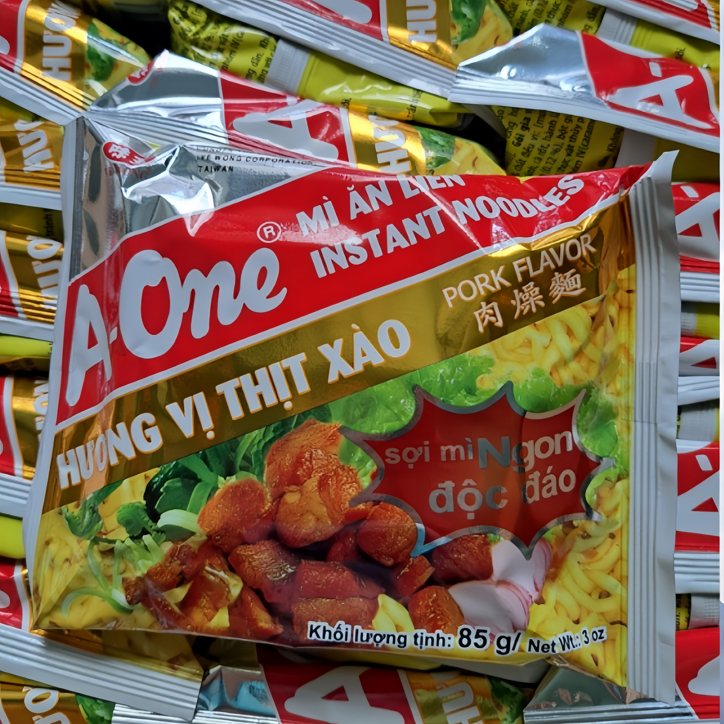 Mì ăn liền A-one hương vị thịt xào xuất xứ:Việt Nam 85g